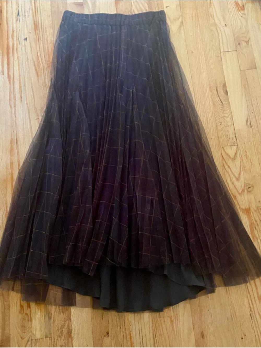 Brunello Cucinelli Dark Gray Tulle High-Low Pleated Skirt with Subtle Windowpane
